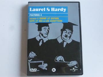Laurel & Hardy - 2 DVD Box Features 4 (dig. rem), Ophalen of Verzenden, Zo goed als nieuw