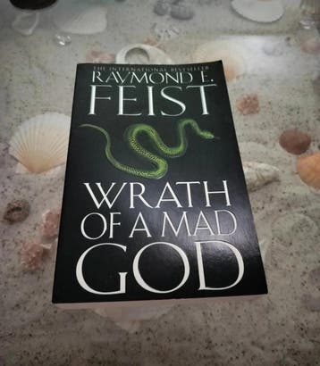 Raymond E Feist - Wrath of a mad God - English, Gelezen, Raymond E Feist