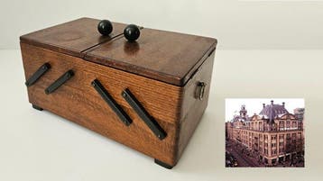 De Bijenkorf – Art Deco Naaibox - Naaiset