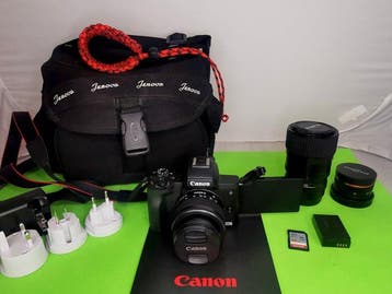 Canon BIG EOS M50 Mirrorless Digital Camera Kit - With Zoom,, Nieuw
