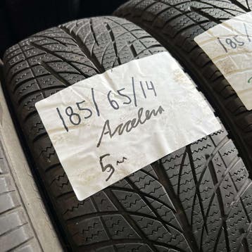 2 x Accelera 185-65-14 Winterbanden 5mm, Auto-onderdelen, Banden en Velgen, 14 inch, Gebruikt, Band(en), Personenwagen