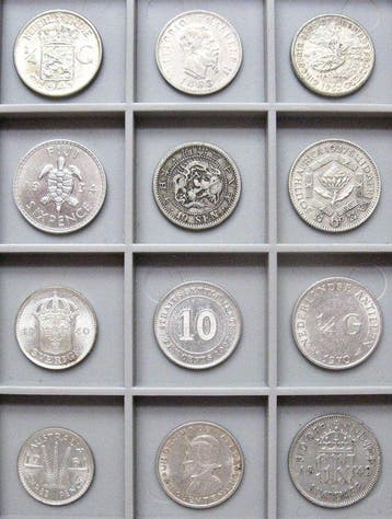 Wereld. 12 Different high Quality Silver coins 1863-1970