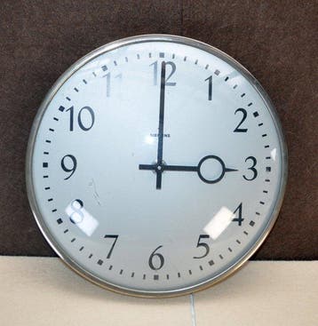 Wandklok - Siemens Bauhaus Metaal, Glas - 1950-1960 -
