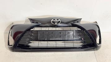 Toyota Yaris III Facelift voorbumper 52119-0D660, Auto-onderdelen, Ophalen, Gebruikt, Voor, Toyota