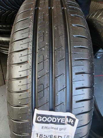 185/65r15 88h Goodyear 2 Demo Banden, Auto-onderdelen, Banden en Velgen, Ophalen, 15 inch, Nieuw, 185 mm