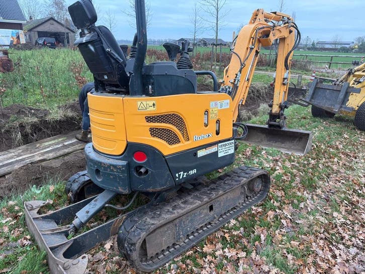 Hyundai Robex 17z-9A 2019 Minigraver, Zakelijke goederen, Machines en Bouw | Kranen en Graafmachines, Graafmachine, Ophalen