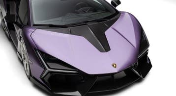 Dit betreft een Lamborghini Revuelto Novitec carbon motorkap, Verzenden