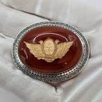 Zilver, Natuurlijke carneool - scarabee met vleugels in goud