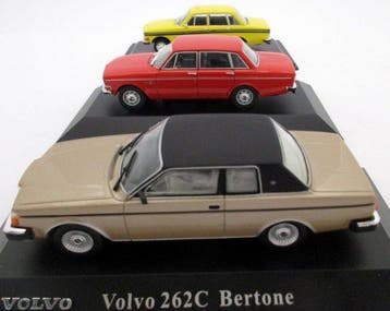 Atlas Edition 1:43 - Modelauto (3) - Volvo 144 + 144 Taxi, Nieuw