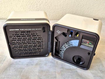 Brionvega Marco Zanuso & Richard Sapper - TS 505 Cubo Radio, Nieuw