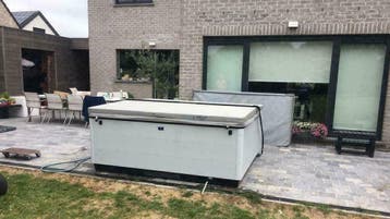 Bent u direct op zoek naar een spa / jacuzzi monteur
