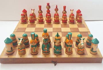 Schaakspel - URSS Matrioskas pintadas a mano - Hout