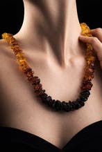 Barnsteen - Baltic Amber Collar Necklace – Chunky Chip Beads