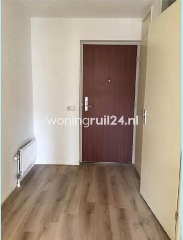 Woningruil - Lichtstraat 69 - 2 kamers en Noord-Brabant, Huizen en Kamers, Noord-Brabant