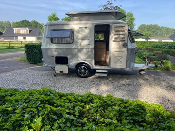 Eriba Touring 310 - 60 Edition, Caravans en Kamperen, Treinzit, Tot en met 3, Vast bed, Eriba