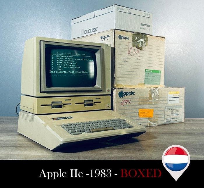 Apple IIe + Apple Monitor II + Apple DUO Disk Drive - Boxed, Spelcomputers en Games, Spelcomputers | Overige Accessoires