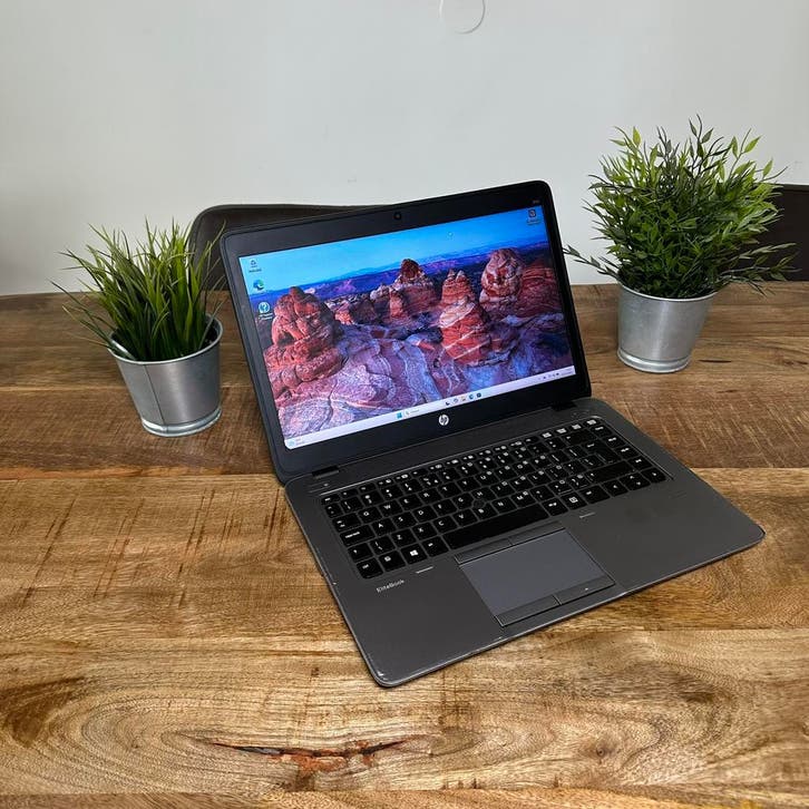 Compacte HP Laptop Windows 11 Intel Core i5 SSD, Computers en Software, Windows Laptops, 2 tot 3 Ghz, SSD, 14 inch, Qwerty, Refurbished