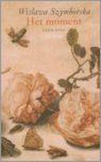 Het moment 9789029075282 W. Szymborska, Boeken, Verzenden, Zo goed als nieuw, W. Szymborska