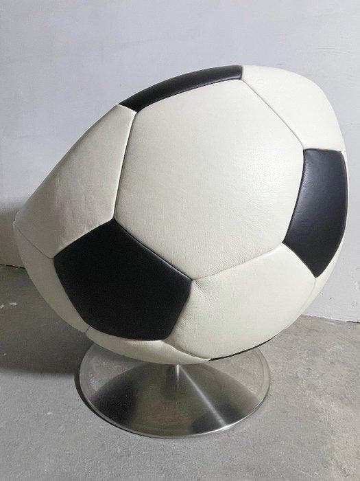 Lillus - Paolo Lillus - Fauteuil - Hattrick Ball Chair -, Antiek en Kunst, Kunst | Designobjecten