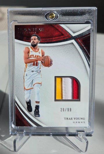2024/25 Panini NBA Trae Young Game Worn /99 Memorabilia, Nieuw