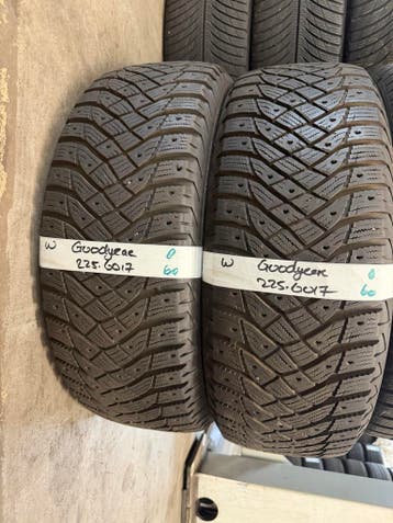 225-60-17 Goodyear Winterbanden 8mm Incl Montage 225 60 17, Ophalen, Gebruikt, 17 inch, Winterbanden