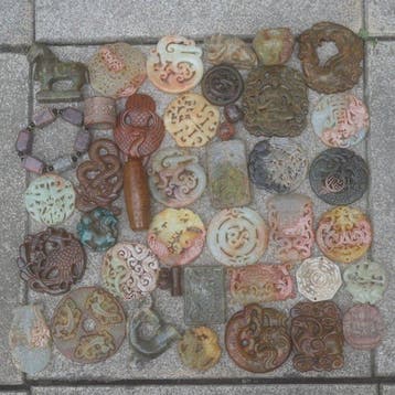 Traditionele Chinese steenhouwkunst - Amuletten - Yin-Yang,