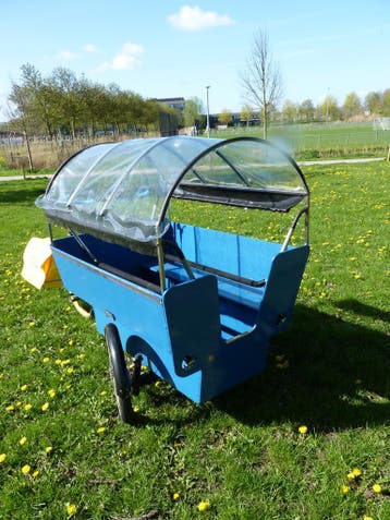De Redding Elektrische Bakfiets (KDV), Fietsen en Brommers, Fietsen | Bakfietsen, Ophalen, 4 kinderen of meer, Gebruikt, Huif
