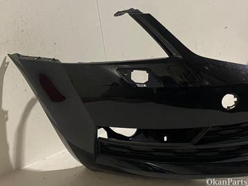 Skoda Octavia IV 5E Facelift Voorbumper 5E0807221N, Auto-onderdelen, Ophalen, Gebruikt, Voor, Bumper