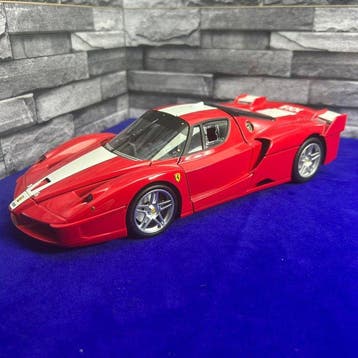 Hot Wheels 1:18 - Modelauto - Hot Wheels Elite 1:18 Ferrari, Nieuw