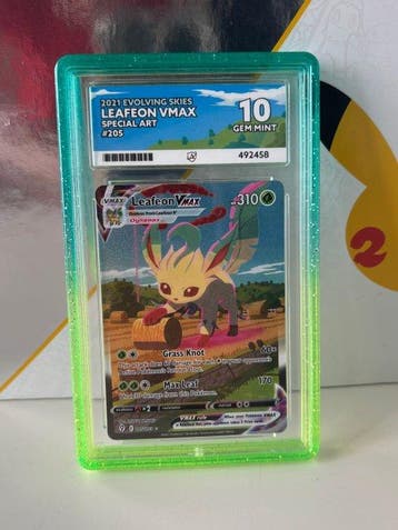 Pokémon - 1 Graded card - Leafeon 205/203 Full art, Foil,, Nieuw