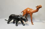 Beeldje - Vintage Lederen Dromedaris en Panter beeldjes (2)