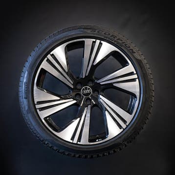 22 inch velgen Audi Q8 Winterbanden 265/40/22  Origineel, Gebruikt, 265 mm, Banden en Velgen, Overige maten