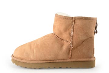 Ugg Laarzen in maat 40 Beige, Kleding | Dames, Hoge laarzen, Verzenden, Beige, Zo goed als nieuw