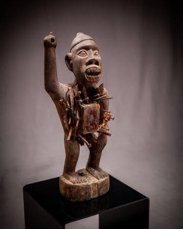 Kongo Machtfiguur - Nkisi Nkondi - Bakongo - DR Congo