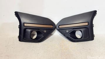 Dacia Sandero III Stepway mistlamp afdekplaat links rechts, Ophalen, Gebruikt, Voor, Bumper