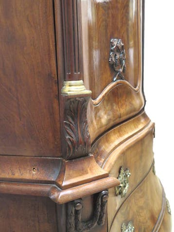 Mahoniehouten Louis XV kabinet, Holland, 2e helft 18e eeuw