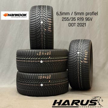 255/35/19 96V Hankook winterbanden 6,5/5mm profiel 4X, Auto-onderdelen, Banden en Velgen, 19 inch, Gebruikt, 255 mm, Band(en)