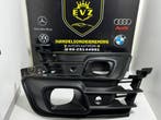 Renault Captur bj.2017 voorbumper grill/rooster 261A24736R, Auto-onderdelen, Gebruikt, Voor, Renault, Bumper