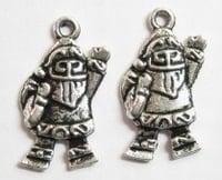 4 x  antiek zilveren metalen bedel Kerstman 23 mm (Bedels), Ophalen of Verzenden, Nieuw, Kraal