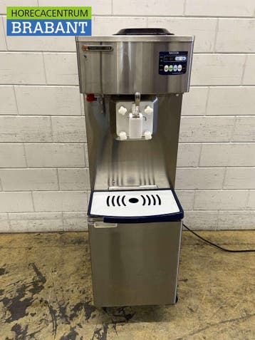 RVS Nissei Softijsmachine Swirlfunctie NA3336 NA-3336 400V, Zakelijke goederen, Horeca | Keukenapparatuur, Ophalen of Verzenden
