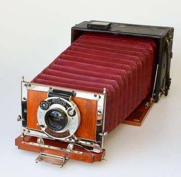 Ernemann Heag VI ‘Zwei-Verschluß’ Loopbodemcamera, Nieuw