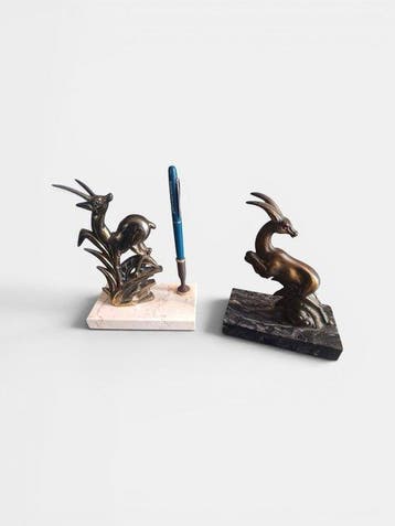 Decoratief ornament (2) - Oud - Frankrijk - Potloodhouder