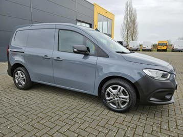 Bedrijfsbussen onder de €300 p/mnd | 1609 op voorraad, Nieuw, Alarm