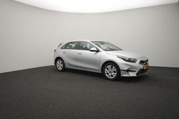 Private Lease - Kia Ceed - 1.0 T-GDi DynamicLine 5d, Gebruikt, Met garantie (alle), Handgeschakeld, Lease