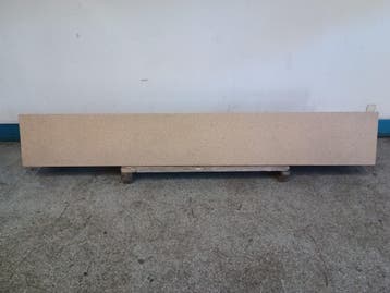 Spaanplaat - L262,5 x D39 x H1,8 cm, Gebruikt