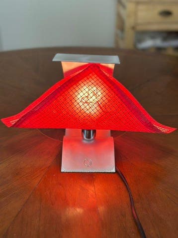 Uwe Mersch Design - Tafellamp - satijnachtig - Lamp Space