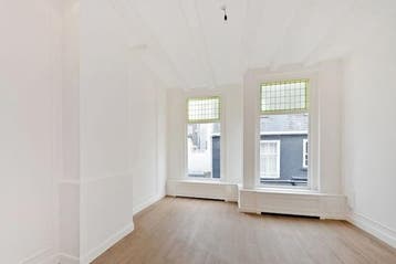 Appartement Denneweg in Den Haag, Huizen en Kamers, Den Haag, Den Haag, Via bemiddelaar, Appartement