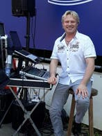 Zanger Casper feest zanger/allround en jazz, Band