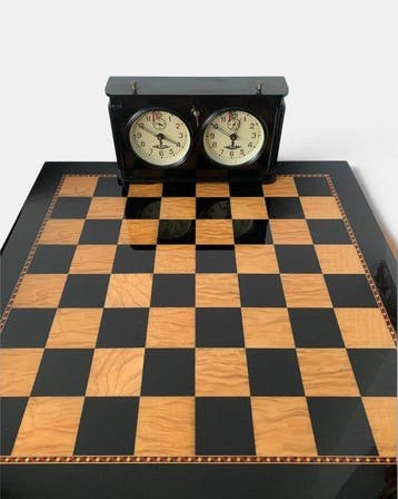 Schaakspel - Échiquier haut de gamme 55 cm en loupe d’érable