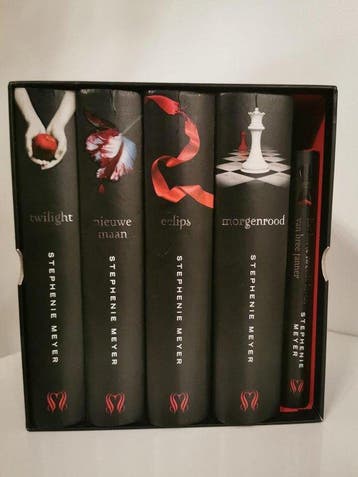 Boek The The Twilight Saga Collection 9789022557600, Verzenden, Zo goed als nieuw